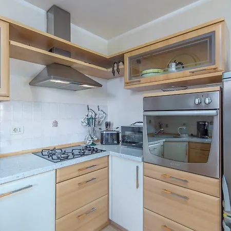 Sani Casa de hóspedes Nova Vas (Porec)